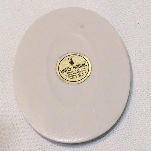 Holly Hobbie Porcelain Plaque Love is a way of - Picture 3 of 5